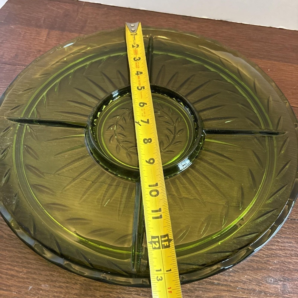 Vintage Indiana Vintage Avocado Green Glass Divided Relish Serving Platter Round - Picture 4 of 9